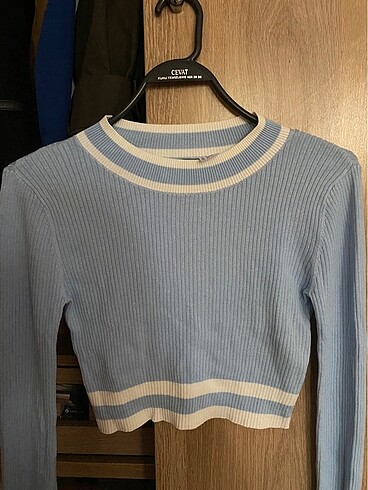 H&M crop triko