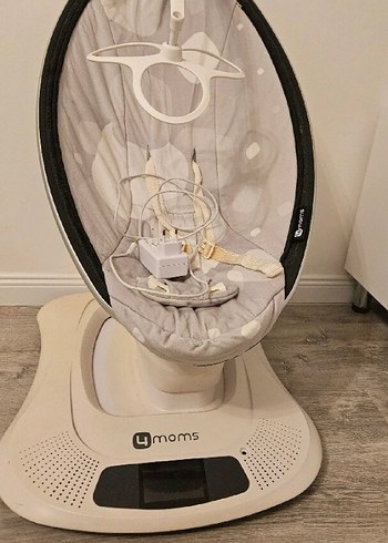 4moms Gri Beyaz ana kucaği