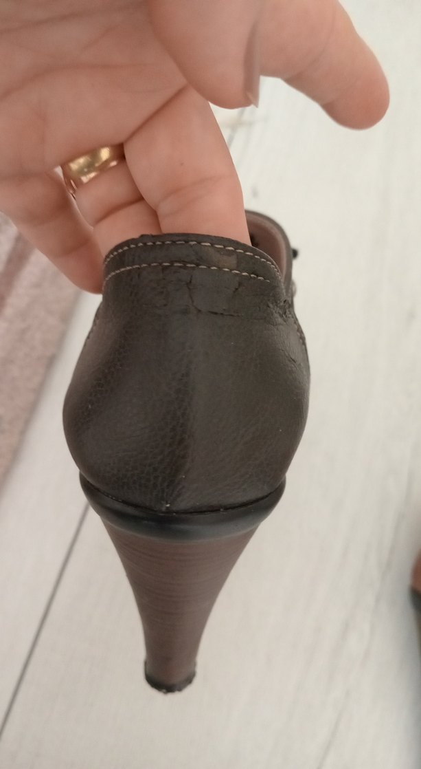 Kahve tonlarda ve siyah- haki 2 çift yeni giyilmemiş Boti, 35 no - Görsel 4