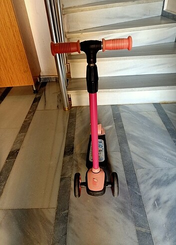 Walt Disney World Scooter 
