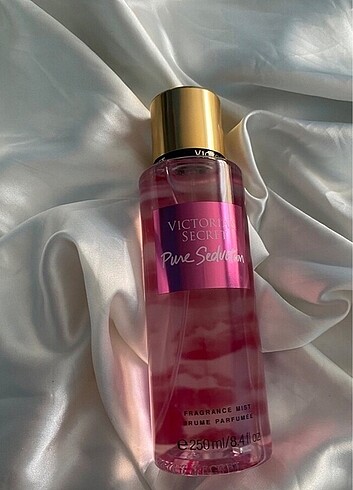Victoria s Secret victoria secret pure seduction vücut spreyi
