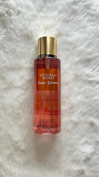 victoria secret amber romance vücut spreyi