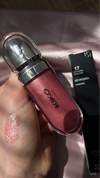 Beden Renk kiko gloss 17 numara
