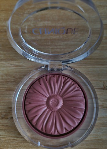  Beden CLİNİQUE BLACK HONEY ALLIK VE RUJ SETİ
