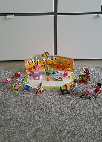 PLAYMOBIL BÜYÜK BEBEK MAĞAZA SETİ 
