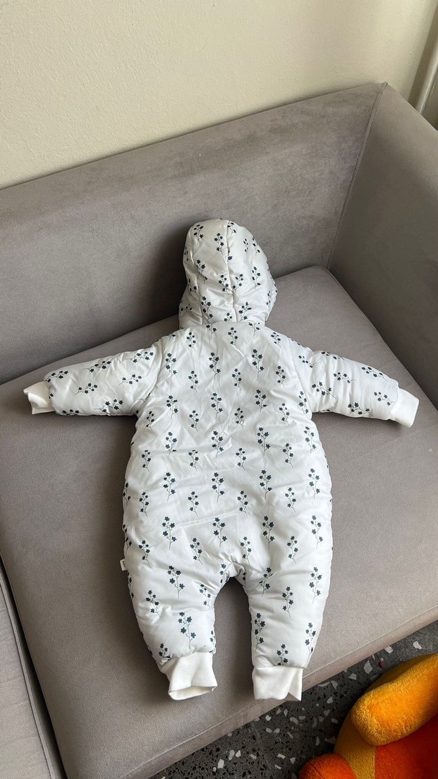 Astronot Kapüşonlu Beyaz Bebek Tulum - Görsel 2