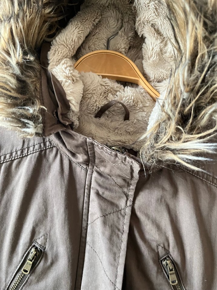 Kürklü Kapüşonlu haki Kadın Mont - Görsel 3