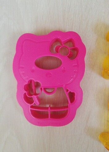 Tupperware Tupperware hello kity kurabiye kalıbı 