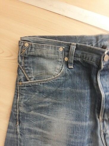 32 Beden mavi Renk Levis engineered 