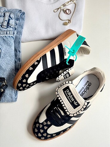 39 Beden Adidas samba wales