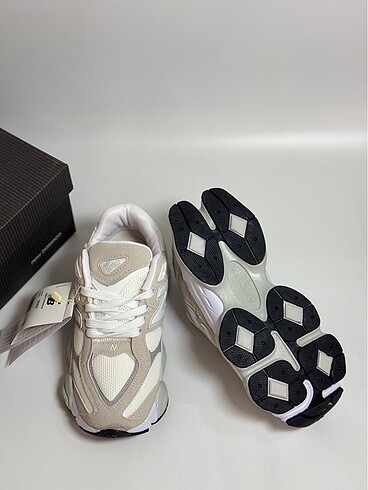 39 Beden beyaz Renk New balance 9060