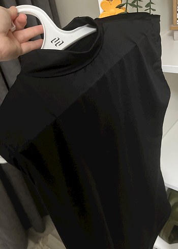 Yüksek Yakalı Siyah Hamile Atlet - Görsel 3