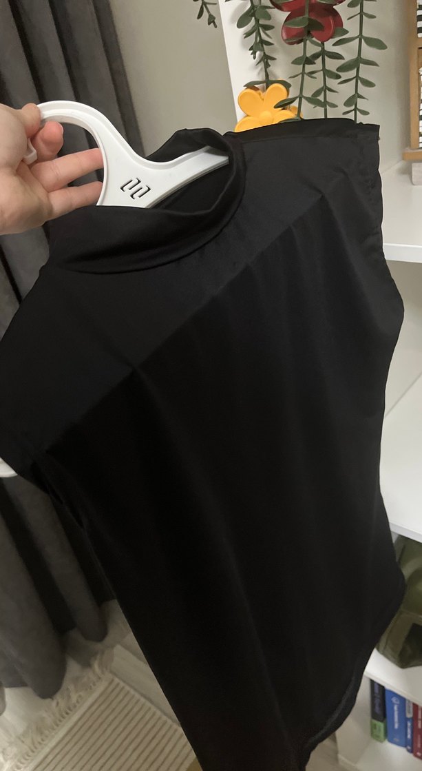 Yüksek Yakalı Siyah Hamile Atlet - Görsel 3