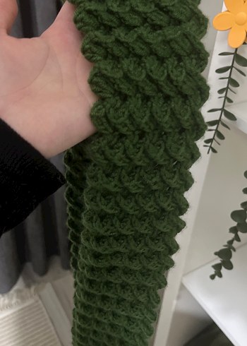 Örgü Yeşil Atkı - Görsel 2
