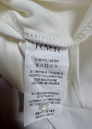 Düğmeli V Yakalı İşlemeli Beyaz Kadın Gömlek - Görsel 7