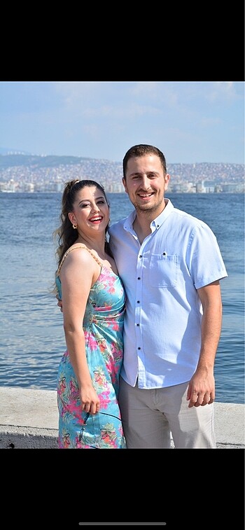 Çok renkli saten elbise