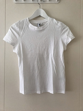 Zara And Other Stories t-shirt