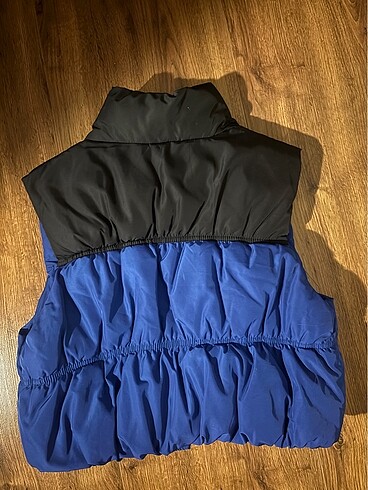 H&M Kısa Yelek