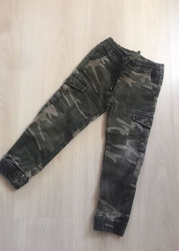 Koton 4-5 yaş Erkek Çocuk Kamuflaj Desenli Pantolon - Görsel 5