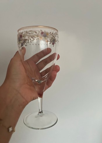 Karaca Beyaz Çiçek Desenli İnce Ayaklı Bardak 11 adet