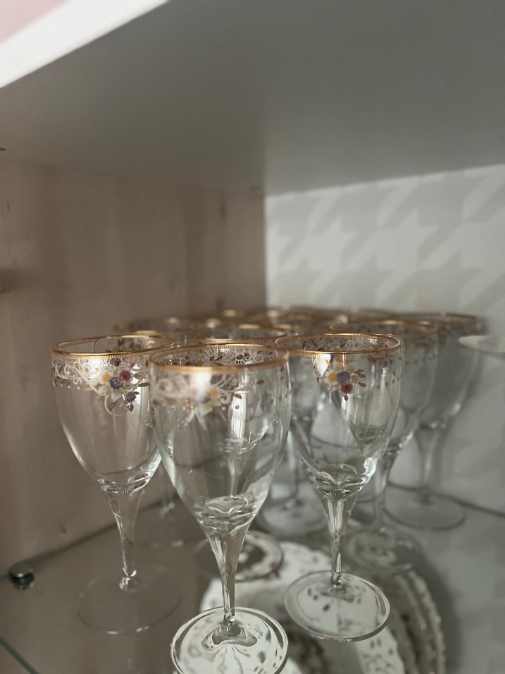 Karaca Beyaz Çiçek Desenli İnce Ayaklı Bardak 11 adet - Görsel 4