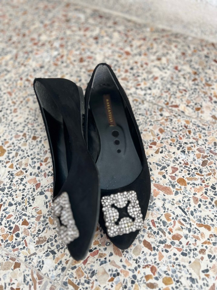 Marcatelli Siyah Parlak Taşlı Topuklu Kadın Babet - Görsel 2