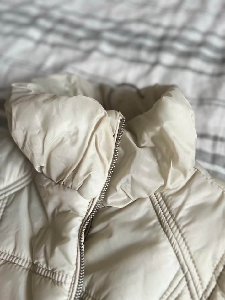 Beyaz Fermuarlı Kolsuz Kadın Yelek - Görsel 5