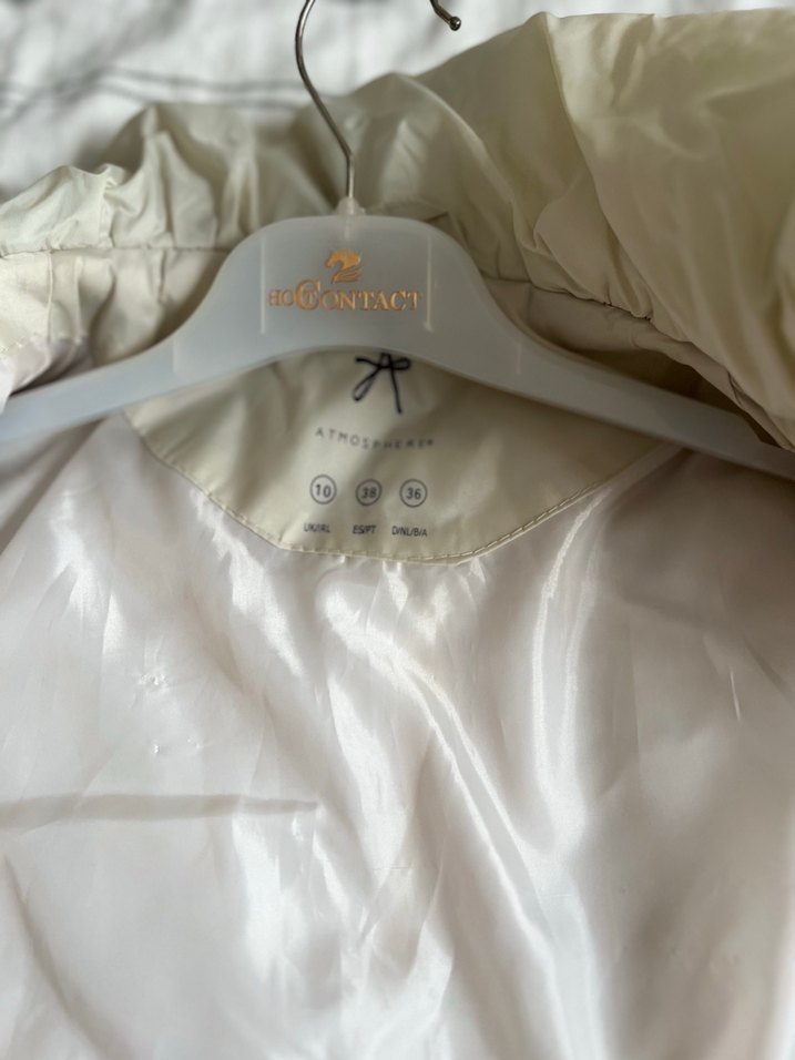 Beyaz Fermuarlı Kolsuz Kadın Yelek - Görsel 4