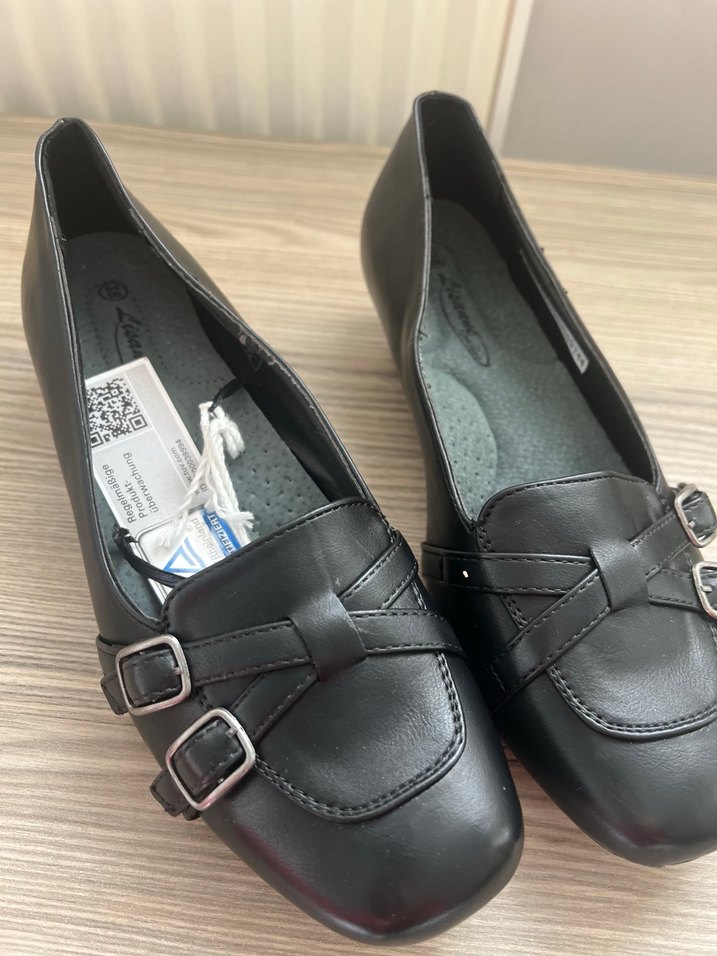 Tokalı Siyah Deri Kadın Topuklu Ayakkabı - Görsel 4