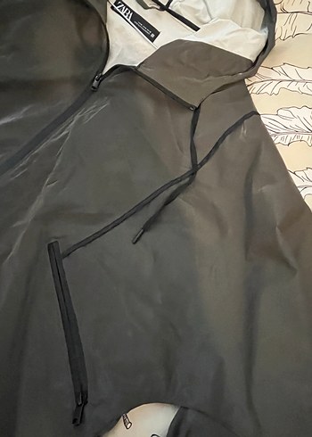 Gri Midi Boy Kapüşonlu Yağmurluk Zara - Görsel 4