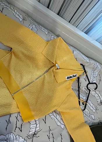 Sarı Midi Keten Drapeli Askılı Elbise - Görsel 4