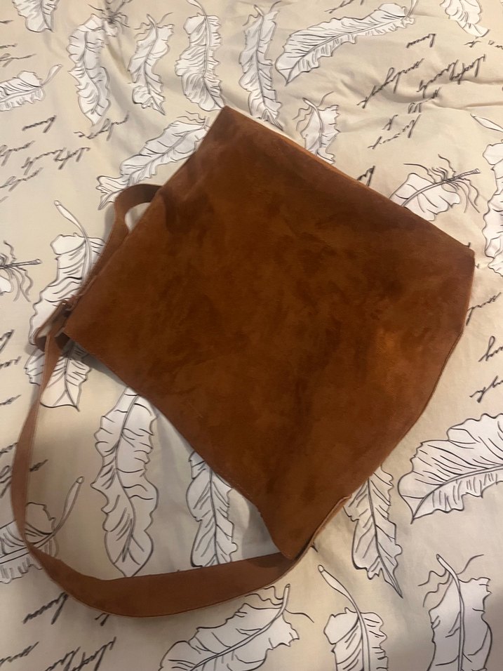 Kahverengi Süet Kadın Omuz Çantası - Görsel 3