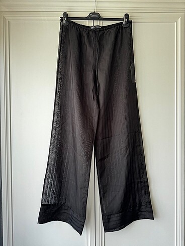 Zara transparan pantolon