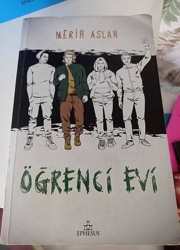  İki kitap ikisi de tertemiz 