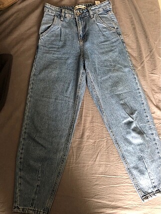 26 Beden mavi Renk Mom jean