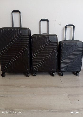 Dikdörtgen Siyah Zebra Desenli Valiz