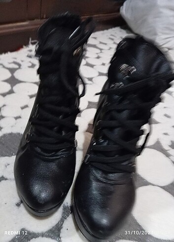 kadın botu - Görsel 6