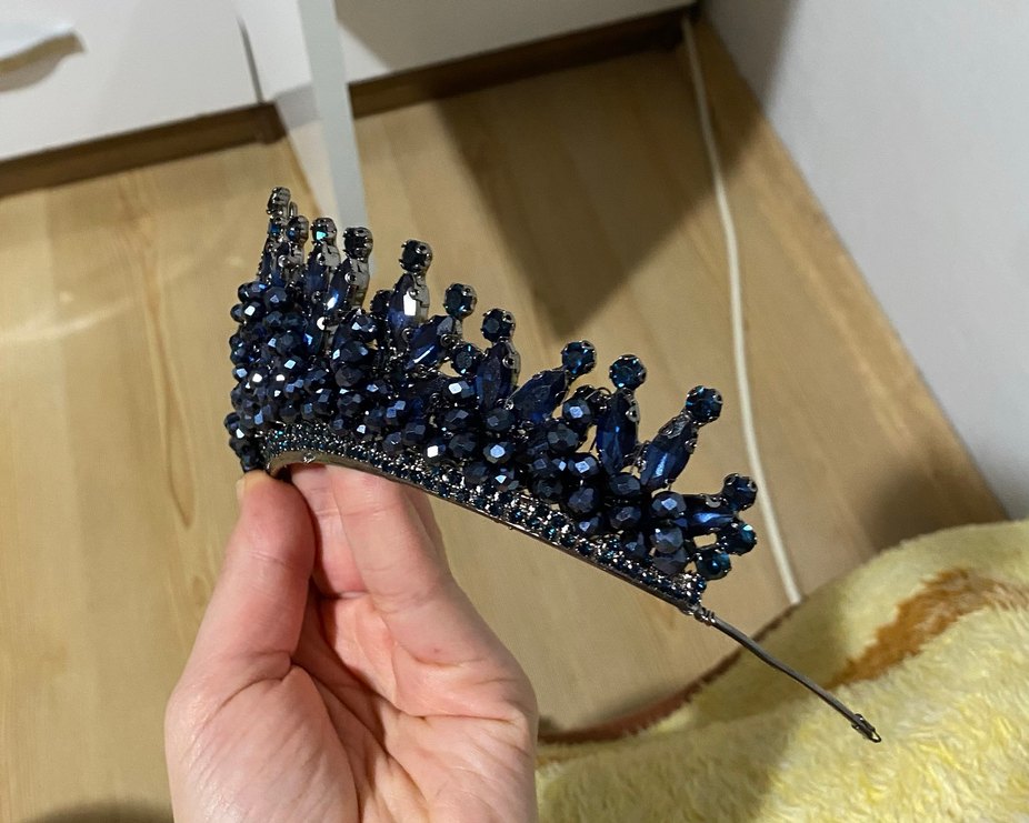 Koyu Mavi Boncuklu Cam Taç - Görsel 2