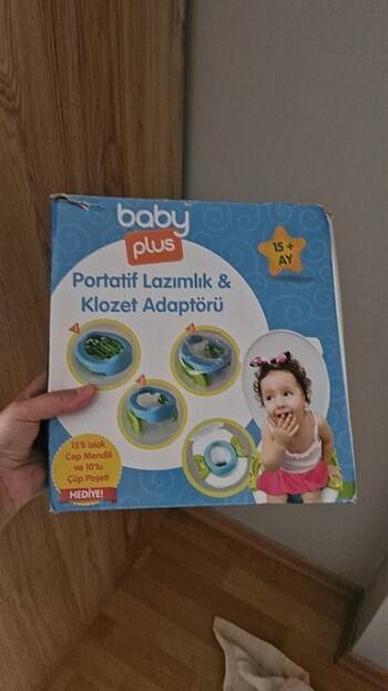 Portatif lazımlık klozet adaptörü