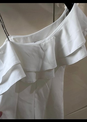 Beyaz Tek Omuz Fırfırlı Mini Elbise - Görsel 3