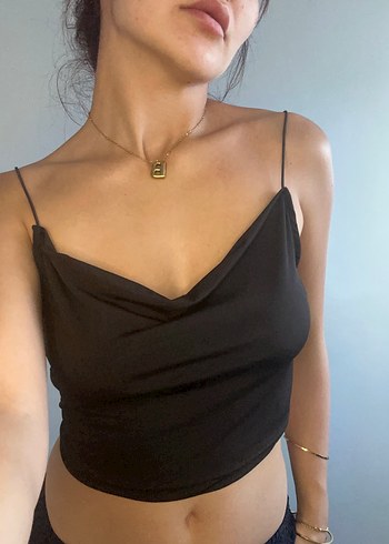İnce Askılı Siyah Midi crop