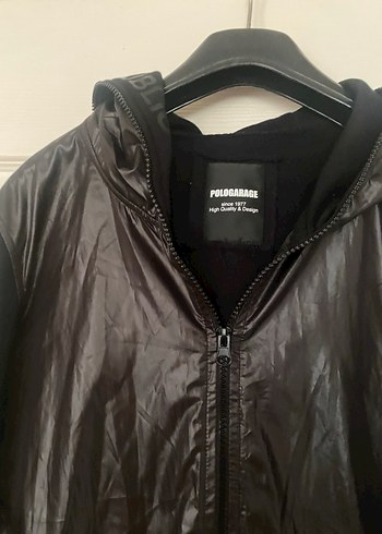 Siyah Kapüşonlu Spor Kadın Ceket - Görsel 2