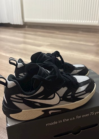 Nike ayakkabı