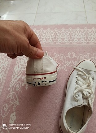 42 Beden beyaz Renk Converse ayakkabı orjinal
