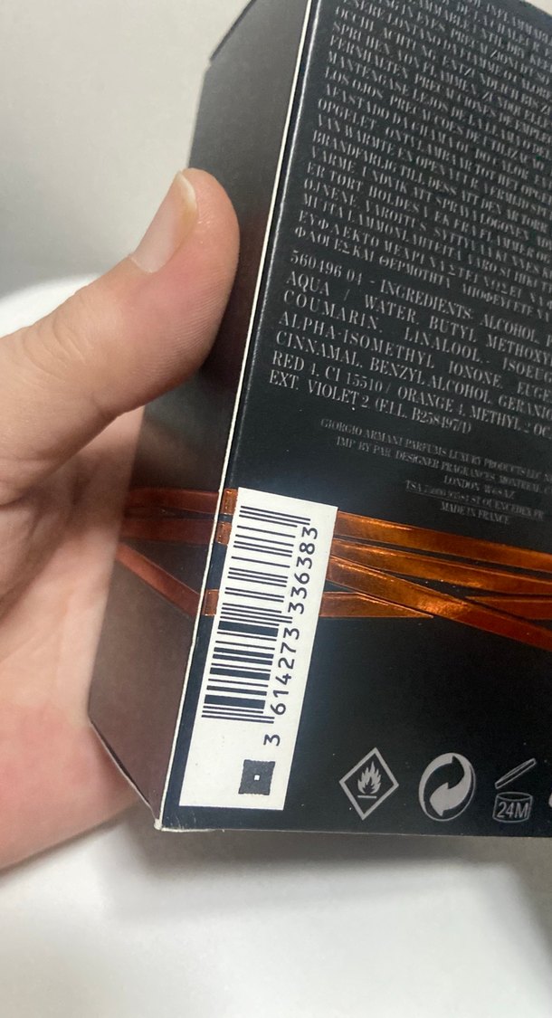 Emporio Armani Stronger With You Absolutely Erkek Parfümü 100 ml - Görsel 4