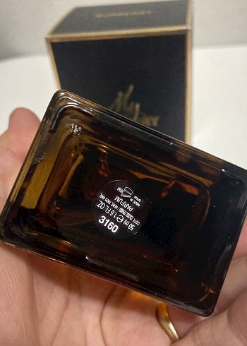 Burberry My Burberry Black Kadın Parfüm 50 ml - Görsel 2
