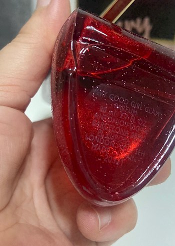 Carolina Herrera Good Girl Very Glam 80 ml edp - Görsel 2