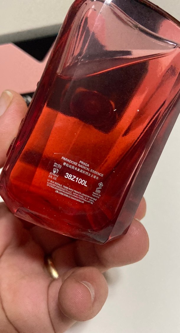 Prada Paradoxe Radical Essence 90 ml edp - Görsel 2