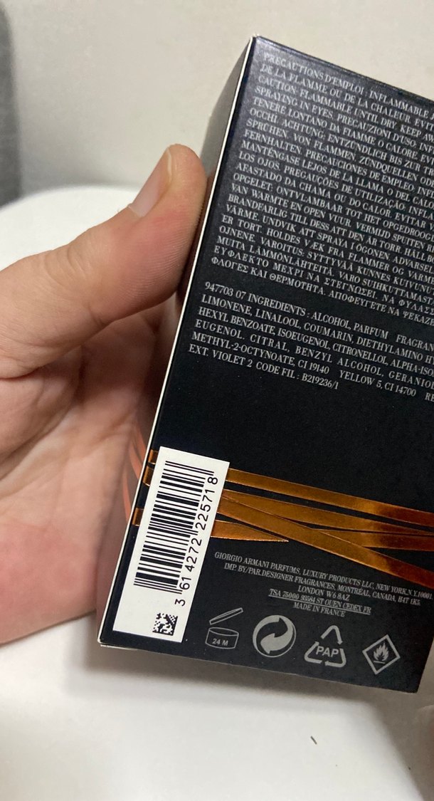 Emporio Armani Stronger With You Intensely 50 ml edp - Görsel 4