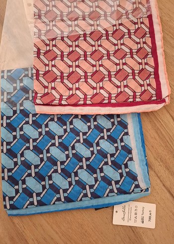 Renkli Geometrik Desenli Pilili Kadın eşarp - Görsel 2